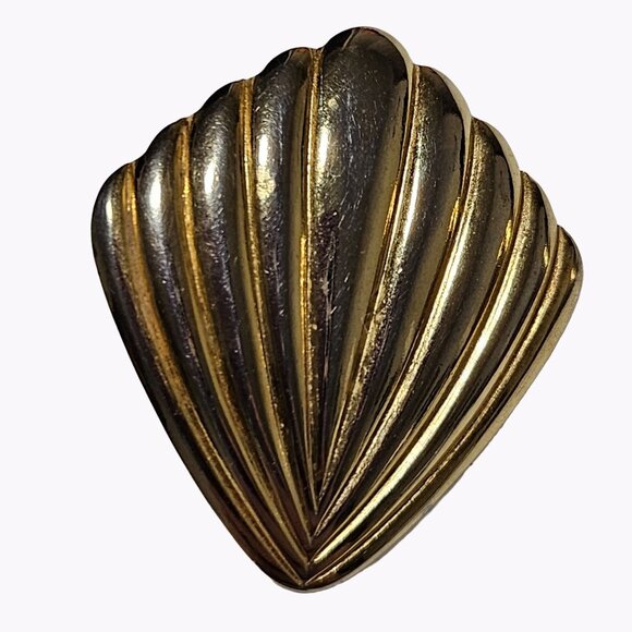 Elegant Vintage Gold Tone Seashell Scalloped Drop Earrings Fashion Jewelry Women - Picture 2 of 4